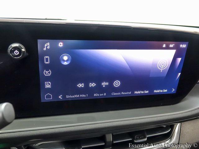 new 2025 Buick Envista car, priced at $27,530