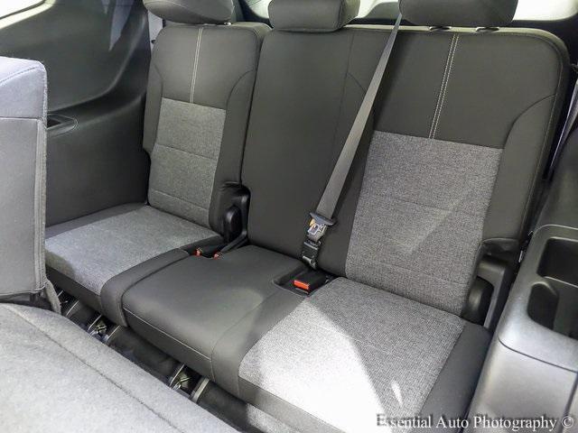 used 2025 GMC Acadia car, priced at $39,950