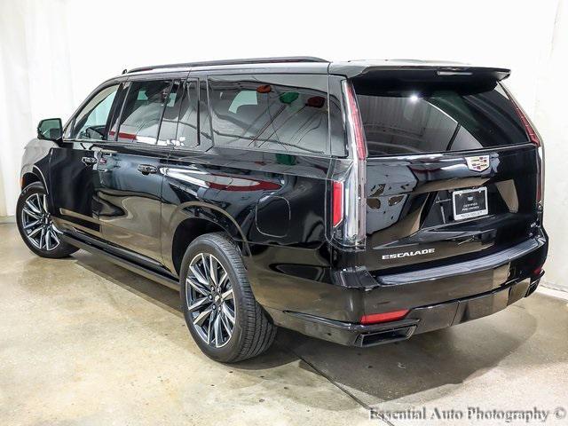 used 2021 Cadillac Escalade ESV car, priced at $69,950