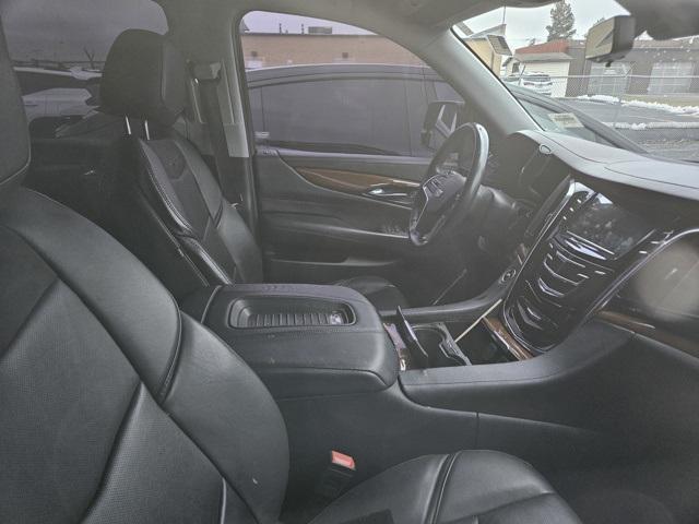 used 2018 Cadillac Escalade ESV car, priced at $33,950