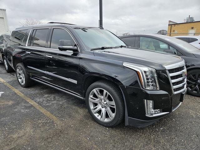 used 2018 Cadillac Escalade ESV car, priced at $33,950