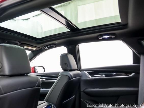 new 2025 Cadillac XT5 car, priced at $56,984
