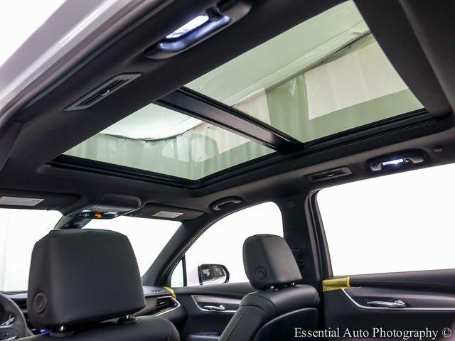 new 2025 Cadillac XT6 car, priced at $53,865