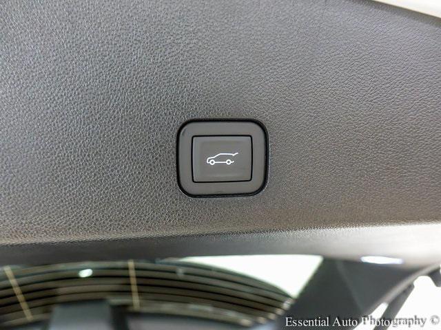 new 2025 Cadillac XT6 car, priced at $53,865