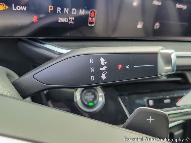 new 2025 Buick Envision car, priced at $39,960