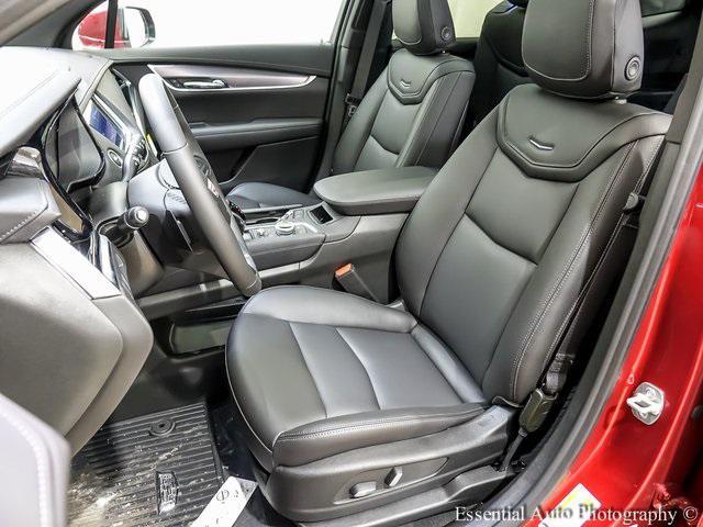 new 2025 Cadillac XT6 car, priced at $54,480