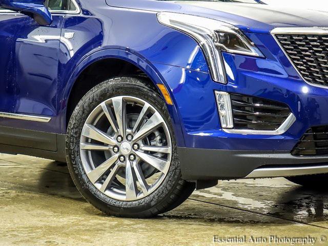 new 2025 Cadillac XT5 car, priced at $54,010