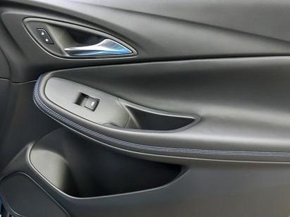 new 2025 Buick Encore GX car, priced at $30,725