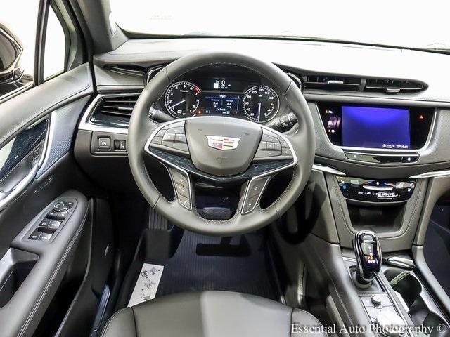 new 2025 Cadillac XT5 car, priced at $56,609