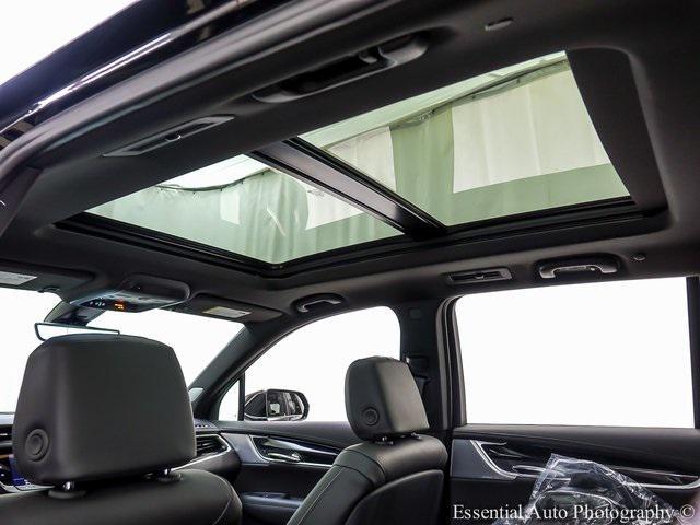 new 2025 Cadillac XT6 car, priced at $64,039