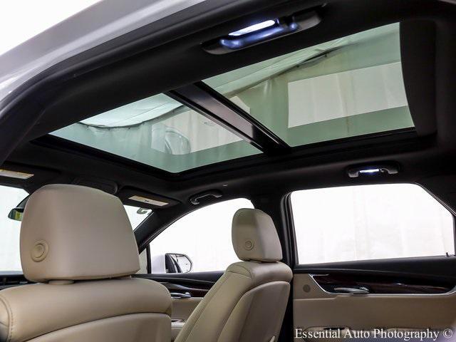 used 2019 Cadillac XT5 car, priced at $24,250