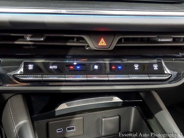 new 2025 Buick Envision car, priced at $39,960