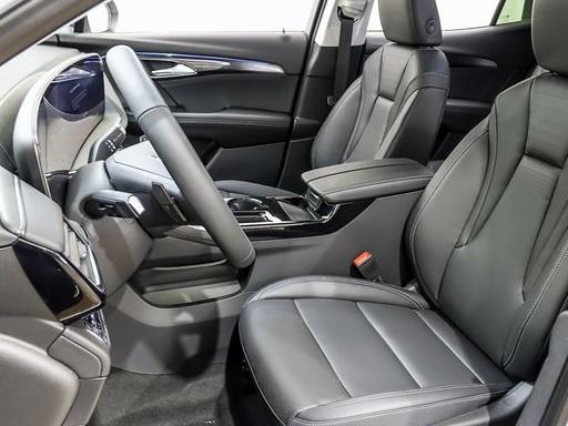 new 2025 Buick Envision car, priced at $39,960