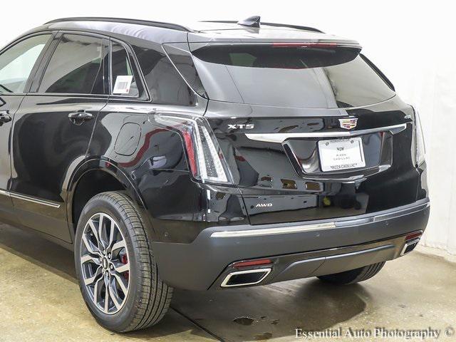 new 2025 Cadillac XT5 car, priced at $63,785