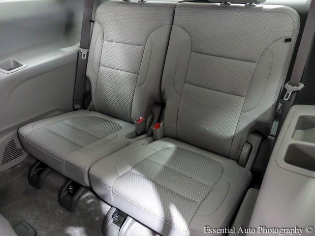 used 2022 GMC Acadia car, priced at $31,950