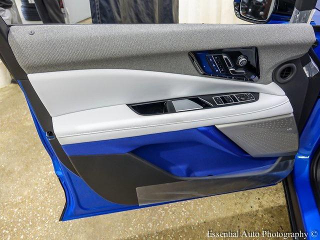 new 2025 Cadillac OPTIQ car, priced at $60,089
