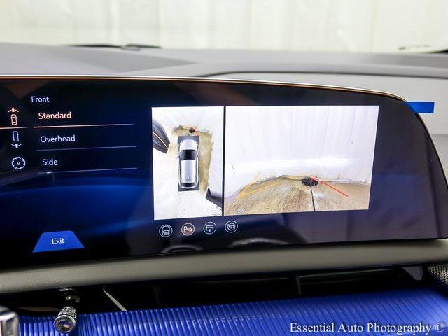 new 2025 Cadillac OPTIQ car, priced at $60,089