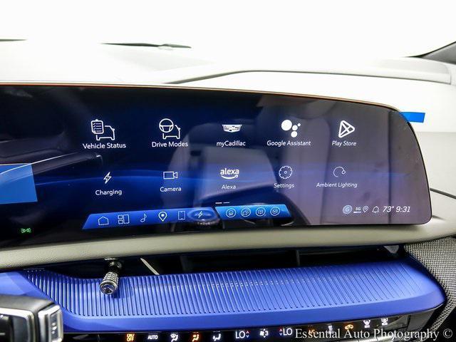 new 2025 Cadillac OPTIQ car, priced at $60,089