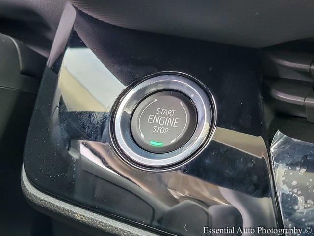 new 2025 Buick Envision car, priced at $39,960