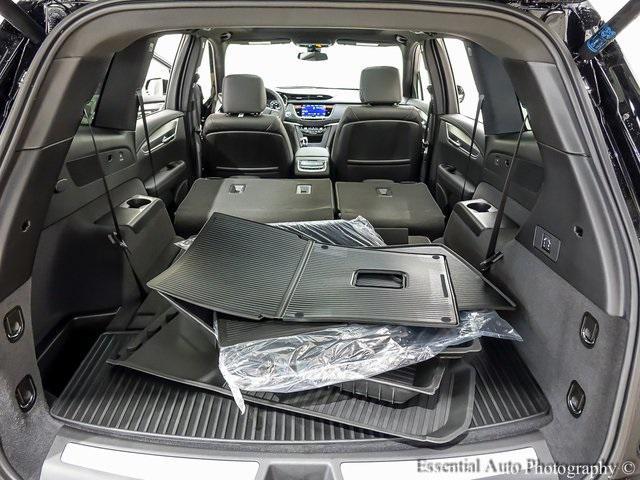 new 2025 Cadillac XT6 car, priced at $54,164