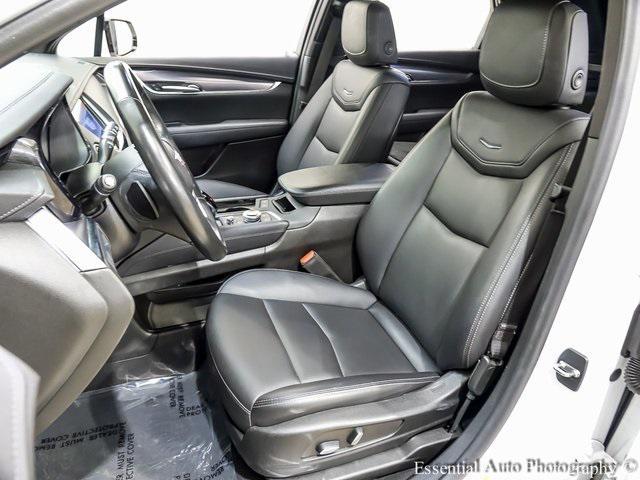 used 2023 Cadillac XT5 car, priced at $29,950