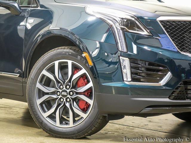 new 2025 Cadillac XT5 car, priced at $60,785