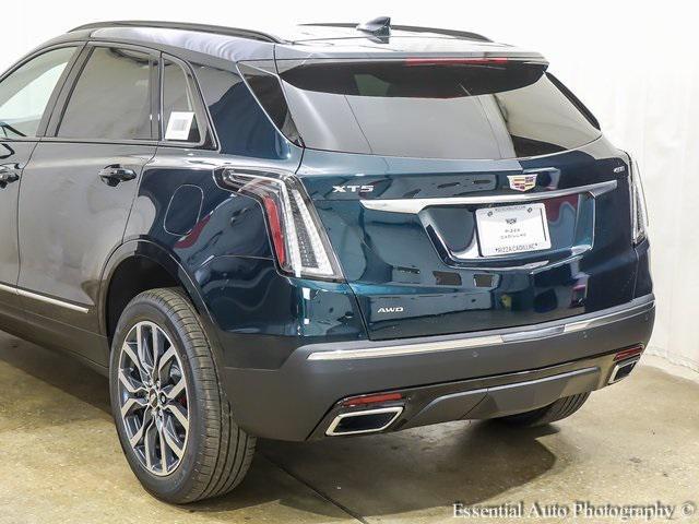 new 2025 Cadillac XT5 car, priced at $60,785