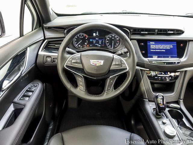 new 2025 Cadillac XT5 car, priced at $56,439