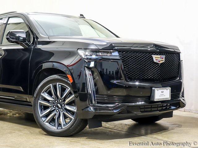 used 2022 Cadillac Escalade ESV car, priced at $58,950