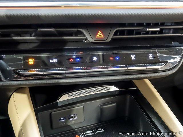 new 2025 Buick Envision car, priced at $39,465