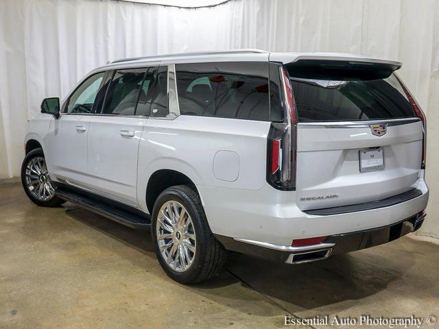 used 2023 Cadillac Escalade ESV car, priced at $75,950