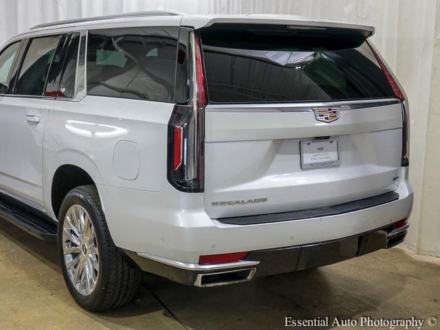 used 2023 Cadillac Escalade ESV car, priced at $75,950