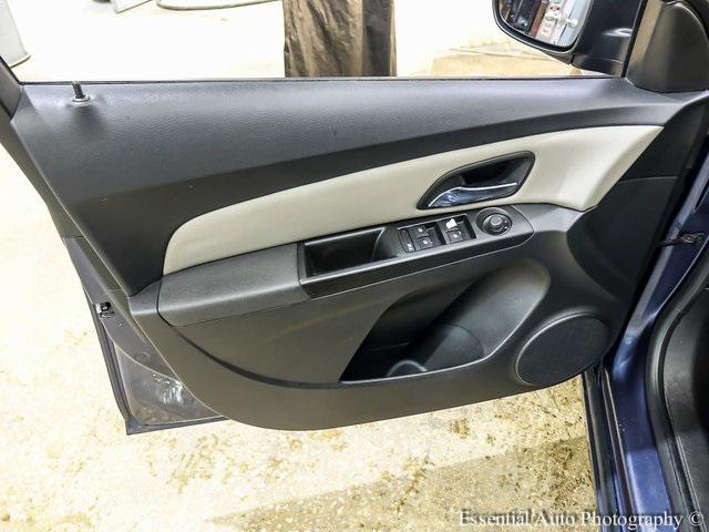 used 2014 Chevrolet Cruze car, priced at $8,450