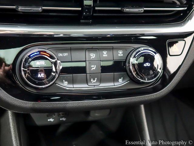 new 2025 Buick Envista car, priced at $30,320