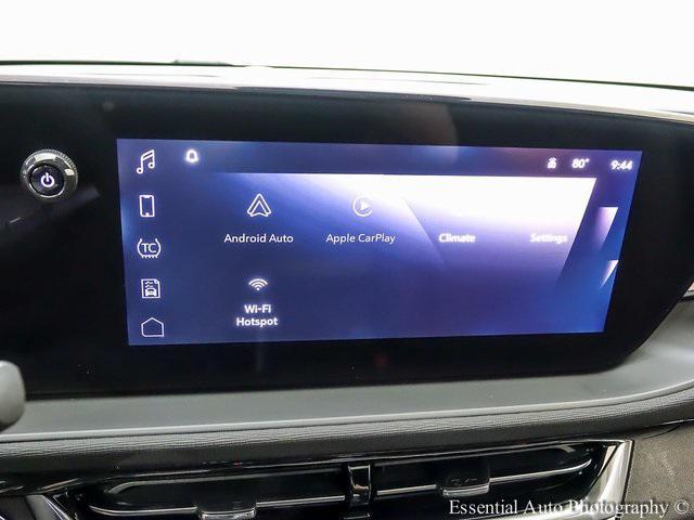 new 2025 Buick Envista car, priced at $30,320