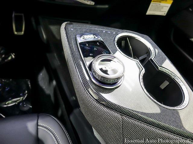 new 2025 Cadillac OPTIQ car, priced at $56,889
