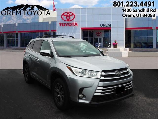 used 2018 Toyota Highlander car, priced at $25,999