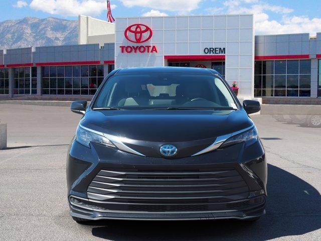 used 2024 Toyota Sienna car, priced at $40,485