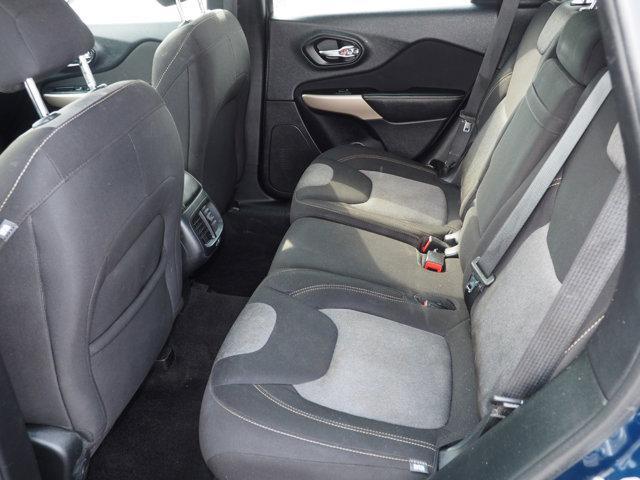 used 2018 Jeep Cherokee car