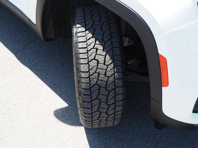 used 2023 Jeep Grand Cherokee car, priced at $28,245