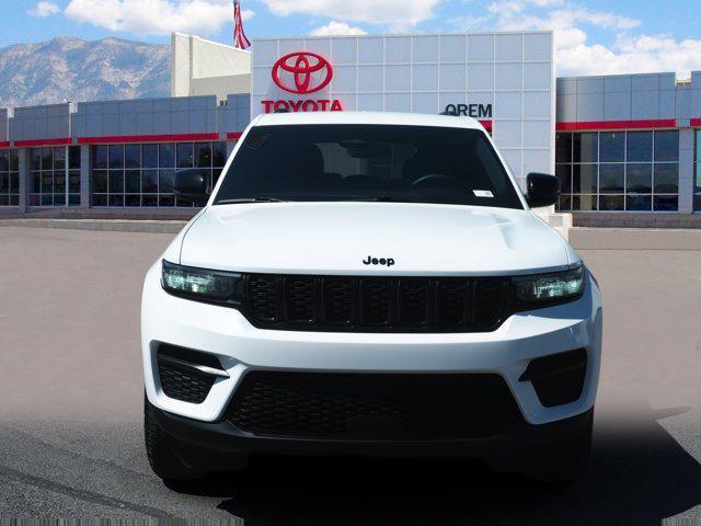 used 2023 Jeep Grand Cherokee car, priced at $28,245
