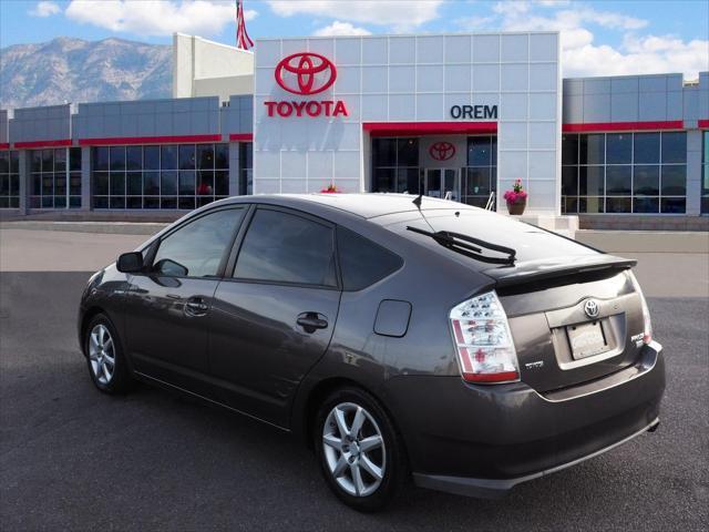 used 2009 Toyota Prius car, priced at $6,900