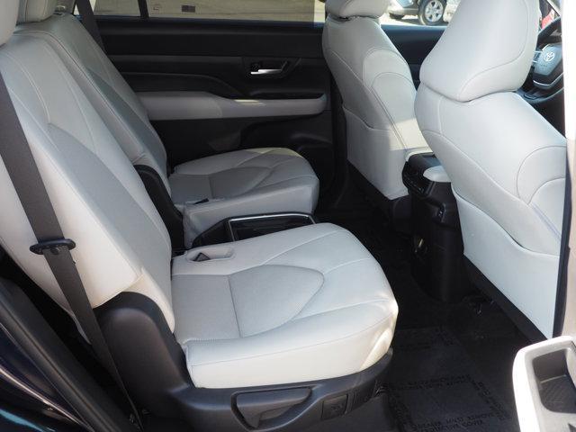 used 2025 Toyota Highlander car, priced at $53,405