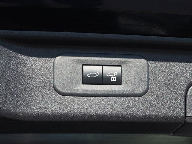 used 2025 Toyota Highlander car, priced at $53,405