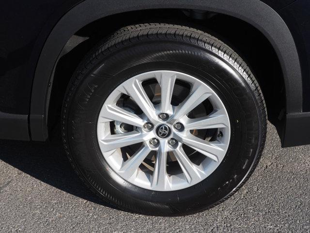used 2025 Toyota Highlander car, priced at $53,405