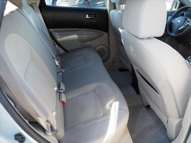 used 2014 Nissan Rogue Select car, priced at $10,800