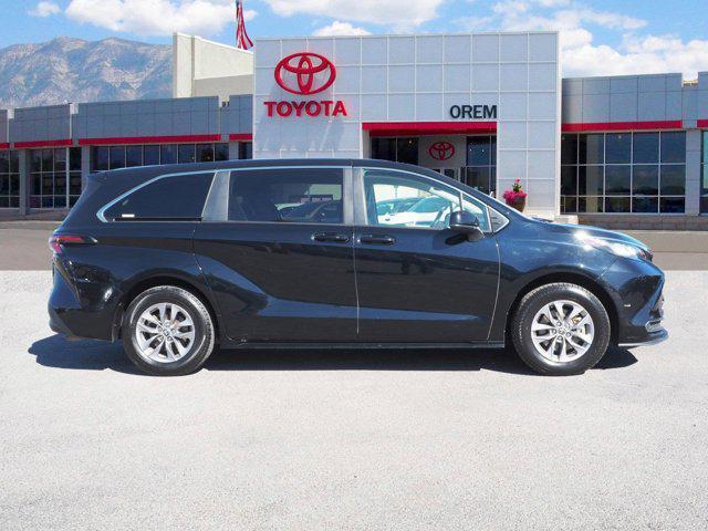 used 2023 Toyota Sienna car, priced at $36,117
