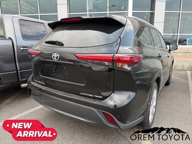 used 2023 Toyota Highlander car, priced at $46,621