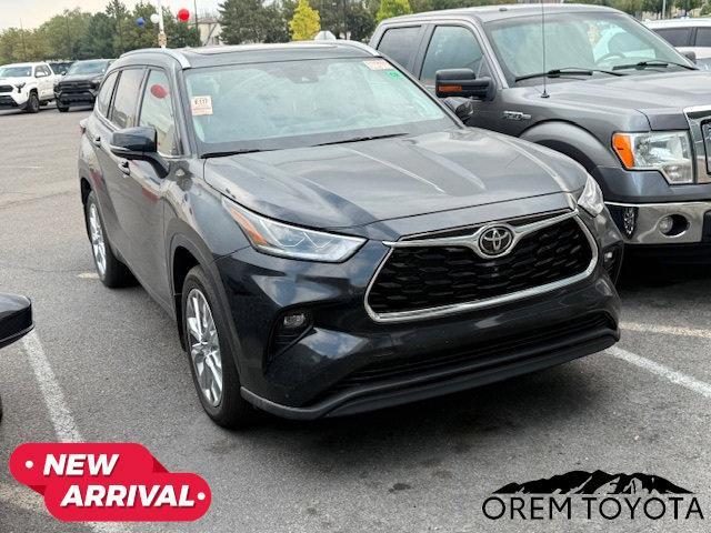 used 2023 Toyota Highlander car, priced at $46,621