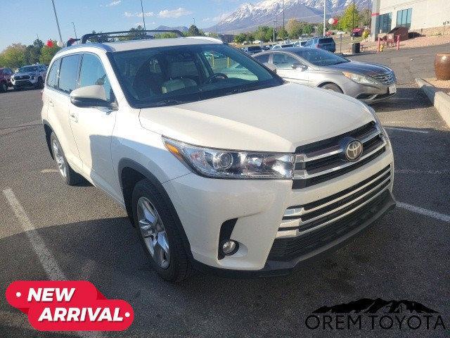 used 2017 Toyota Highlander car, priced at $25,275